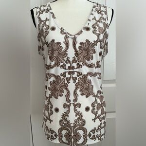 Halogen sleeveless top